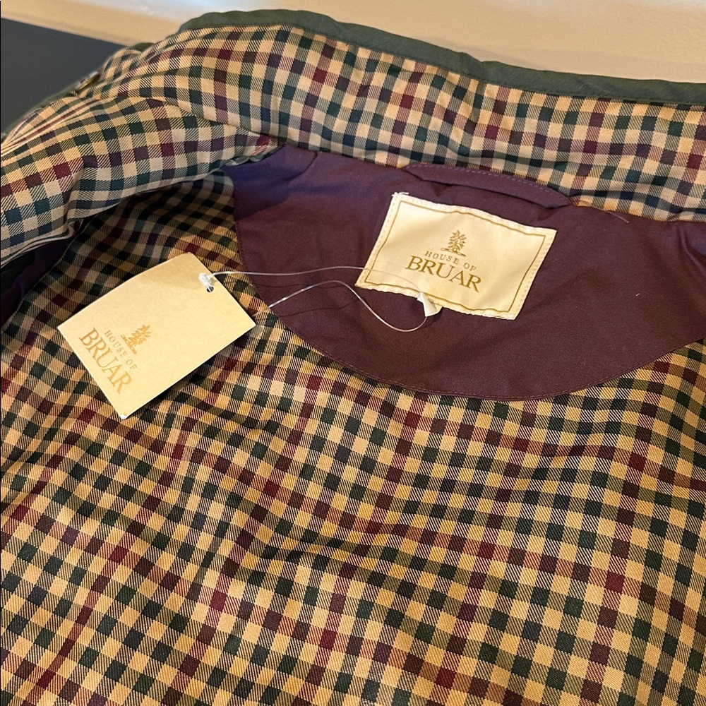 Direct from Scotland: Quilted Plum Vest with Forest Green Trim - Picture 4 of 5